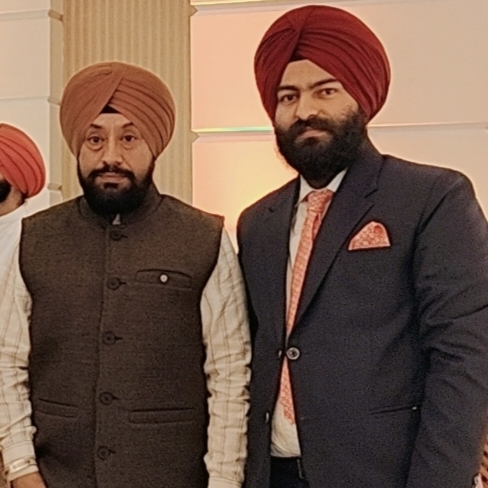 passport-size-photo-left