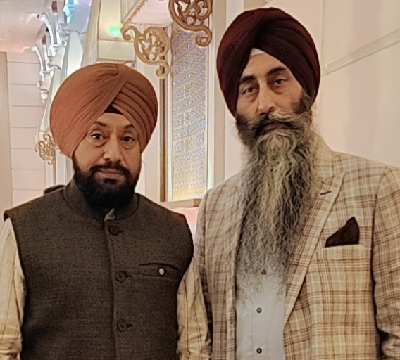 passport-size-photo-left